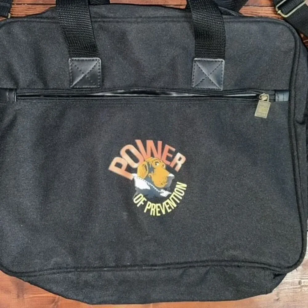 Leed’s Nylon Tote Bag – Vintage McGruff the Crime Dog “Power of Prevention” Prin